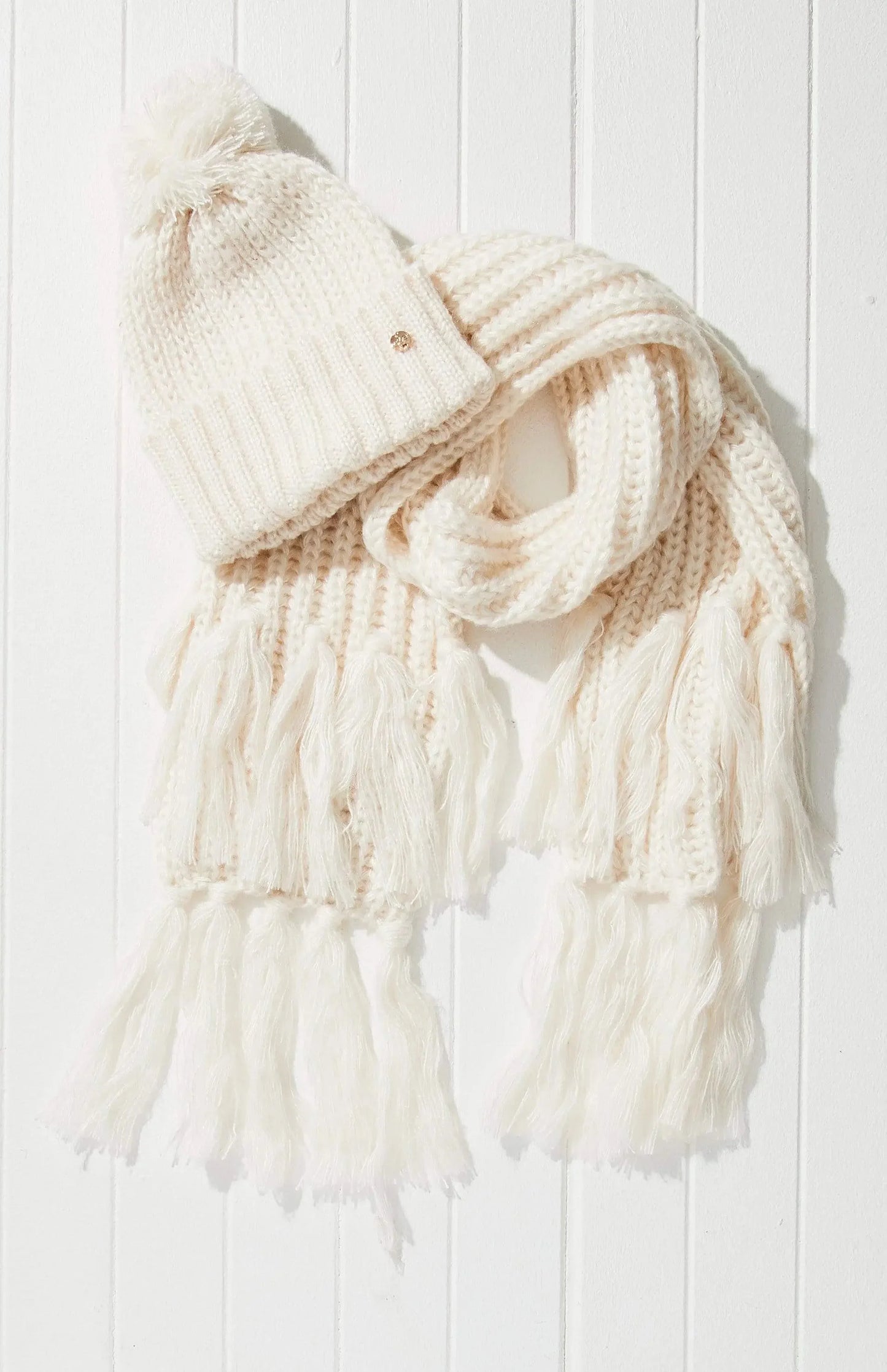 Super Soft Ribbed Fringe Scarf