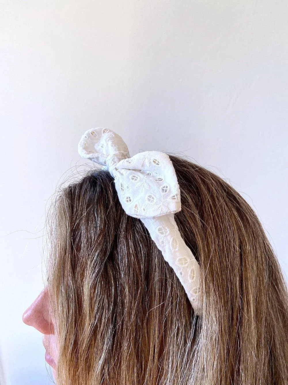 White Lace Embroidered Bow Headband