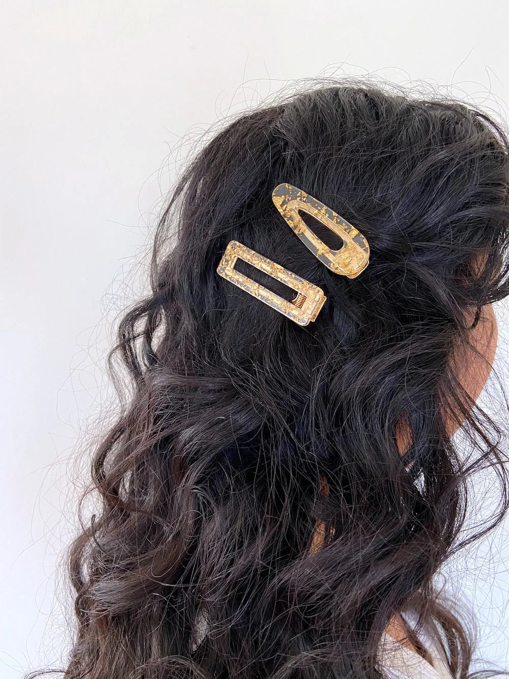 2pc Gold Leaf Resin Hair Clip duo Set