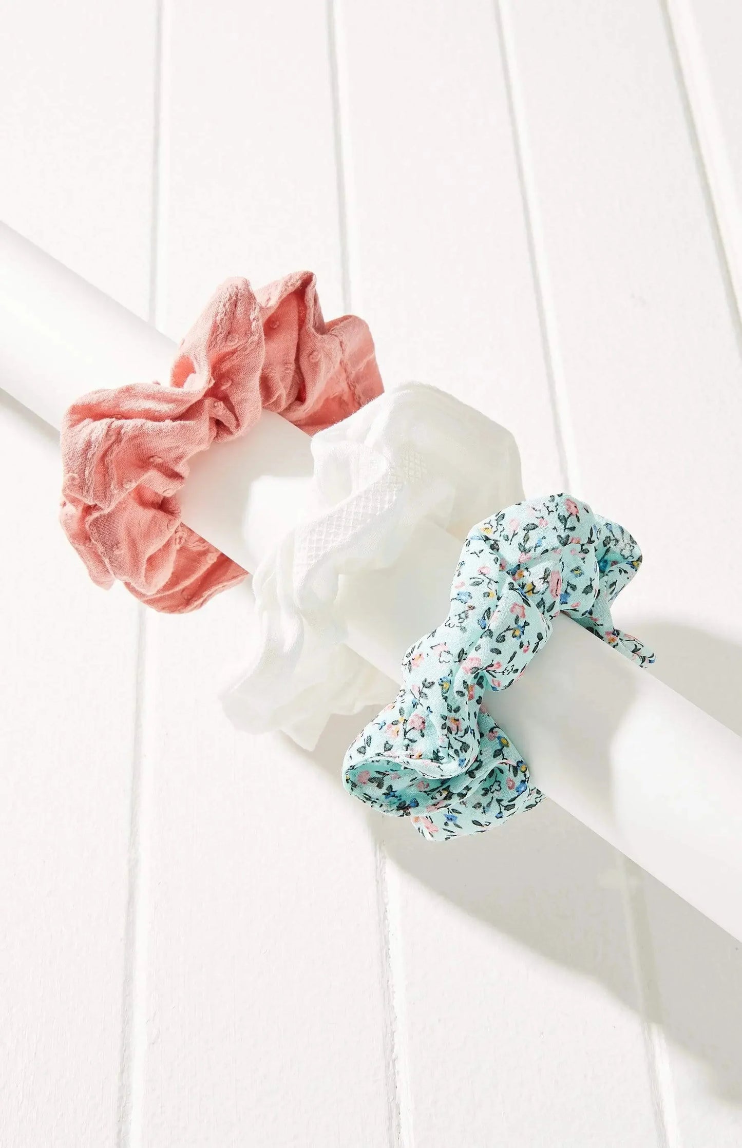 3pc Floral Scrunchie trio Set