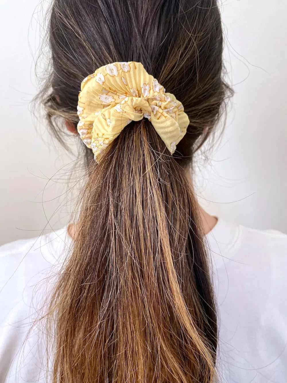 5pc Yellow Textured Scrunchie Set