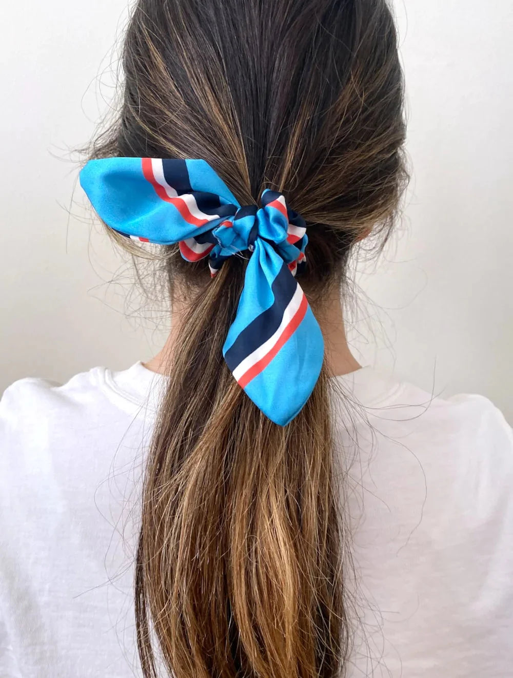 2pc Striped Satin Bow Scrunchie Set